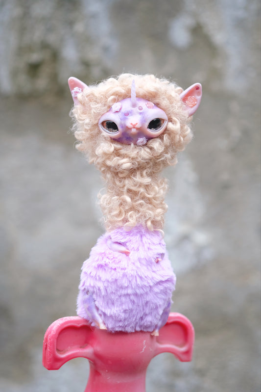 Unicorn llama